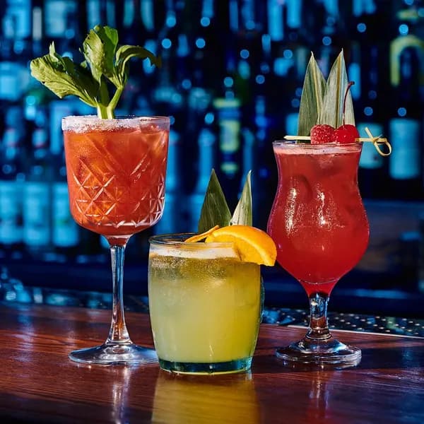 COCKTAIL-URI