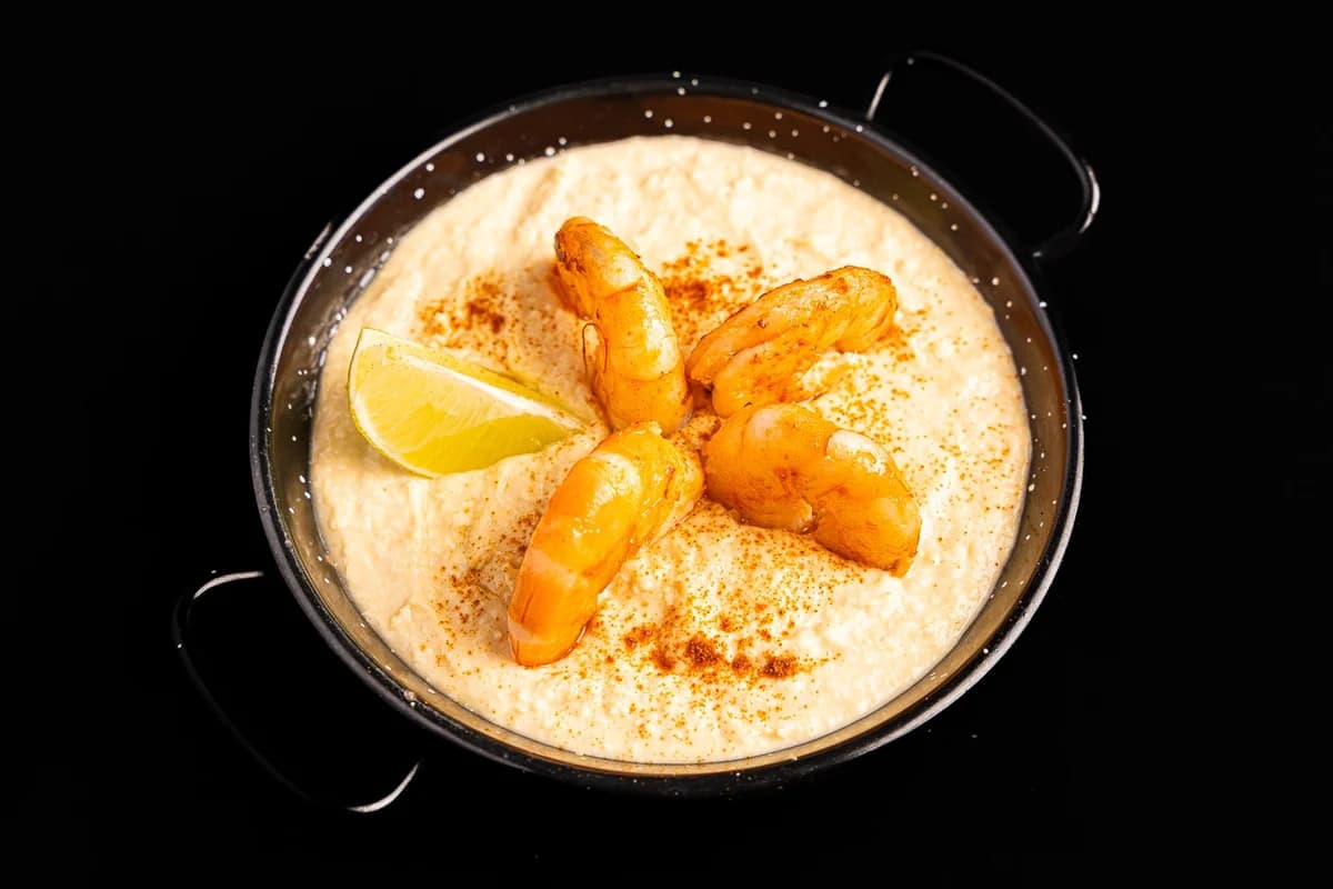 Humus cu creveti