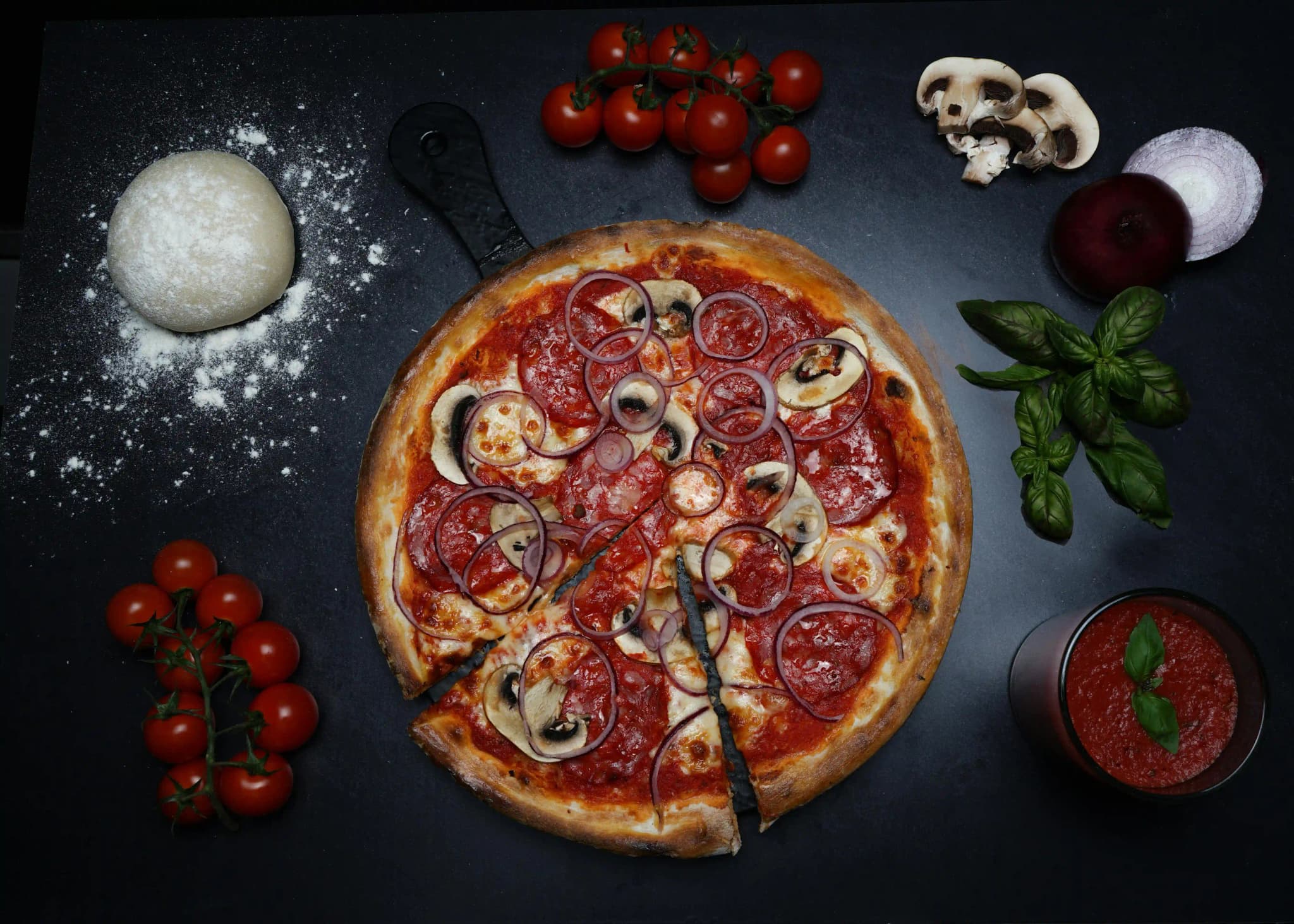 Valori nutriționale pentru pizza, burgeri și fast-food